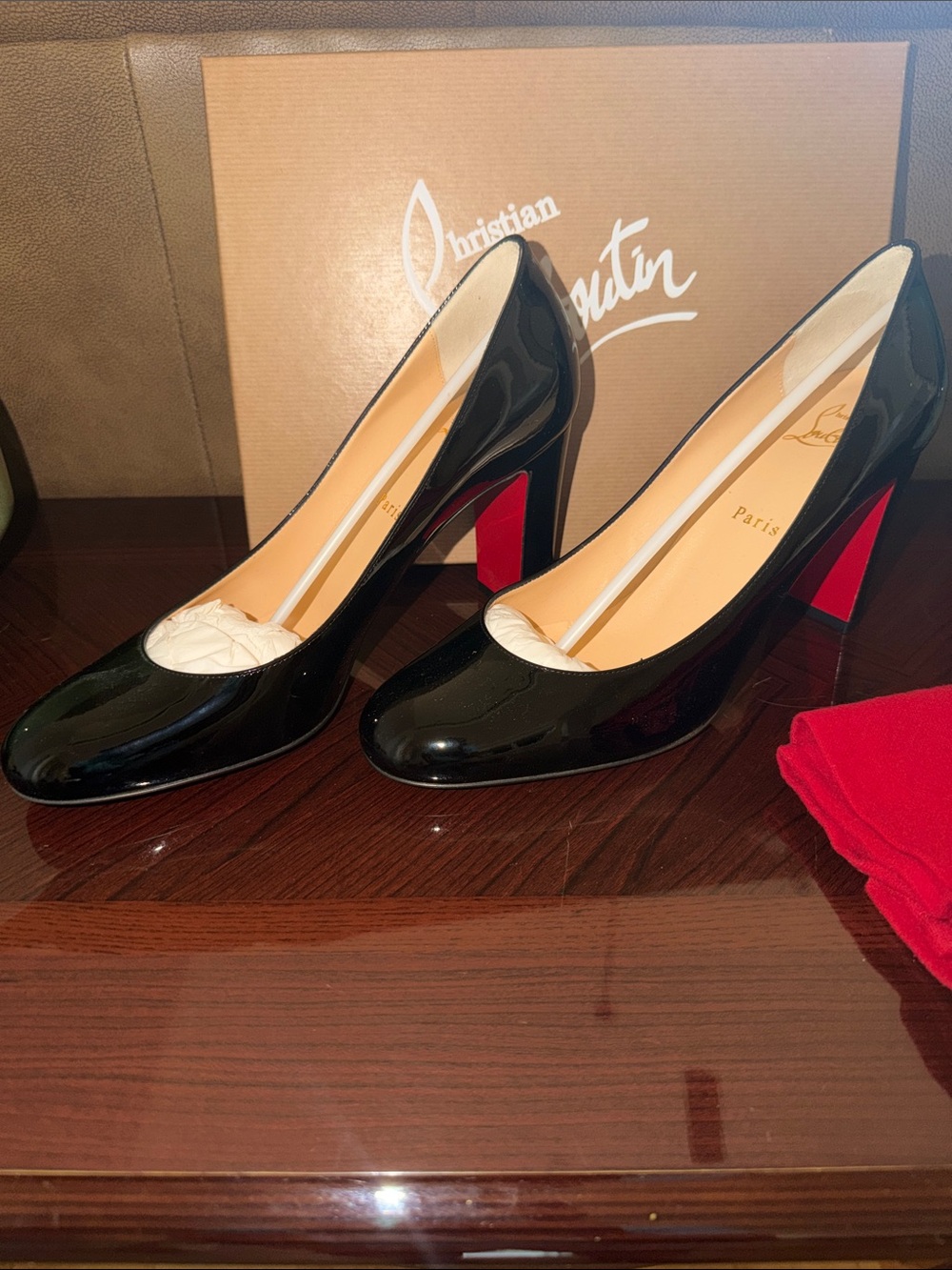 Christian Louboutin Black Patent Block Heel Pumps with Red Soles - Picture 2 of 12